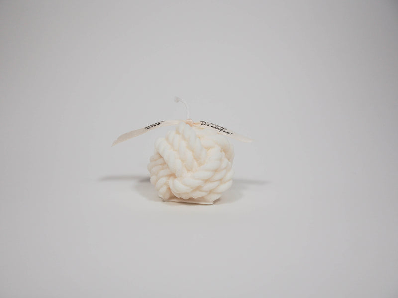 Wool Knot Candle